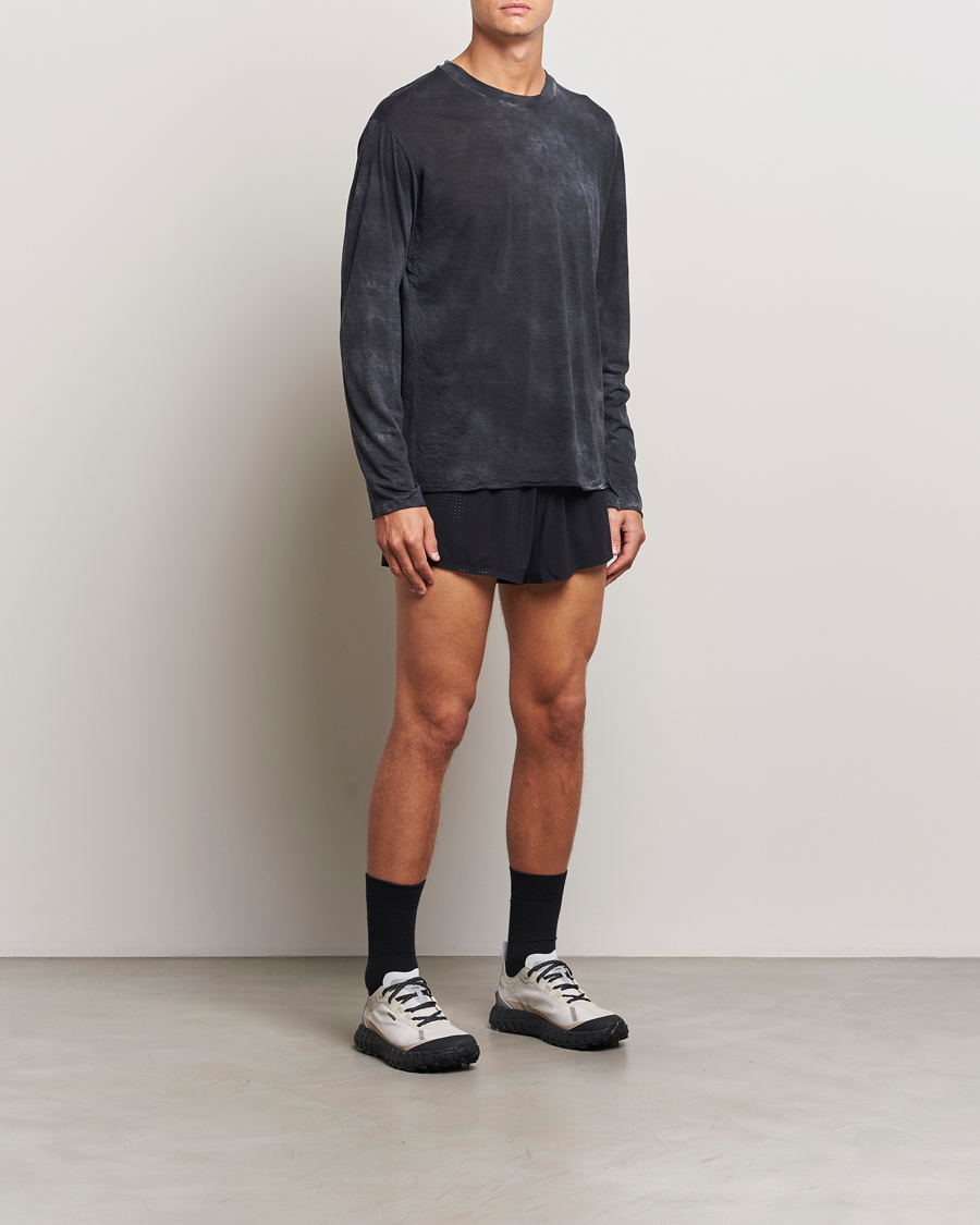 Herr | Shorts | Satisfy | Space-O 2.5 Distance Shorts Black