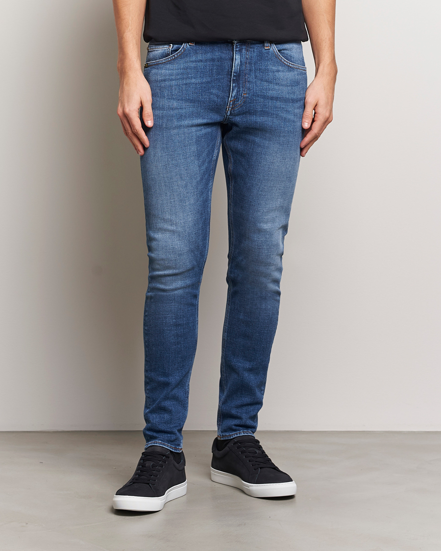 Herr | Jeans | Tiger of Sweden | Evolve Stretch Cotton Jeans Medium Blue