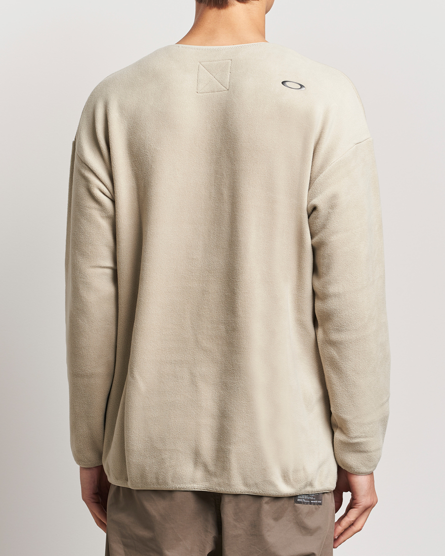 Herr | Tröjor | Oakley | FGL Micro Fleece Crew Desert Sand