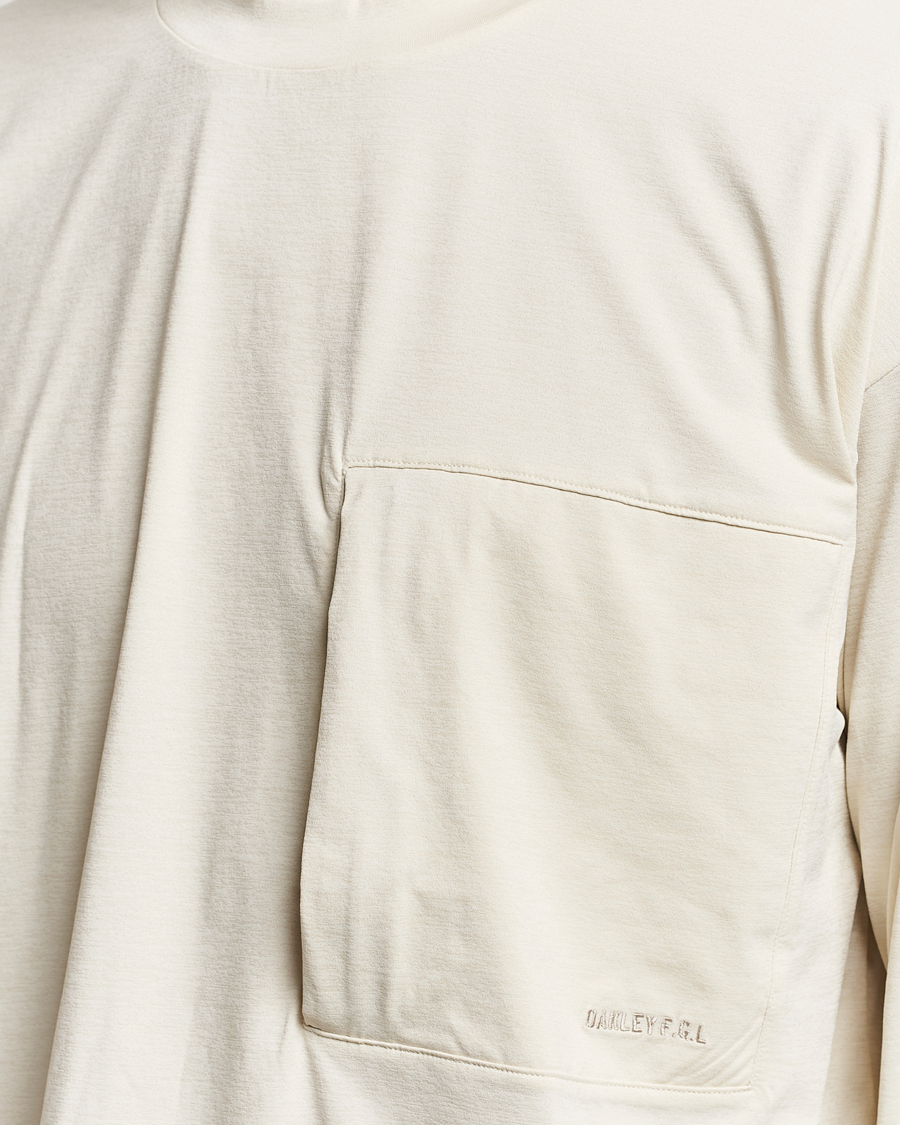 Herr | T-Shirts | Oakley | FGL Scratch Long Sleeve T-Shirt Bone