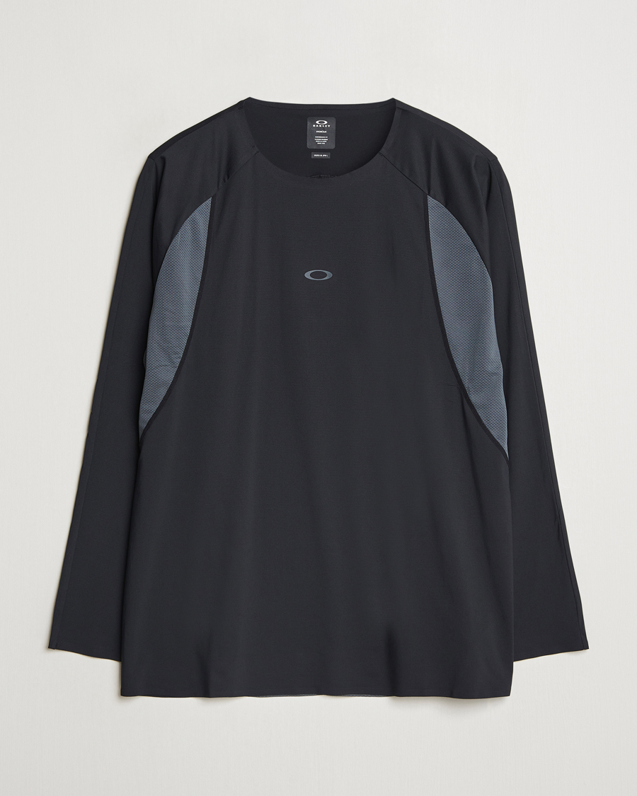 Herr | T-Shirts | Oakley | Pursuit Pro Long Sleeve T-Shirt Blackout