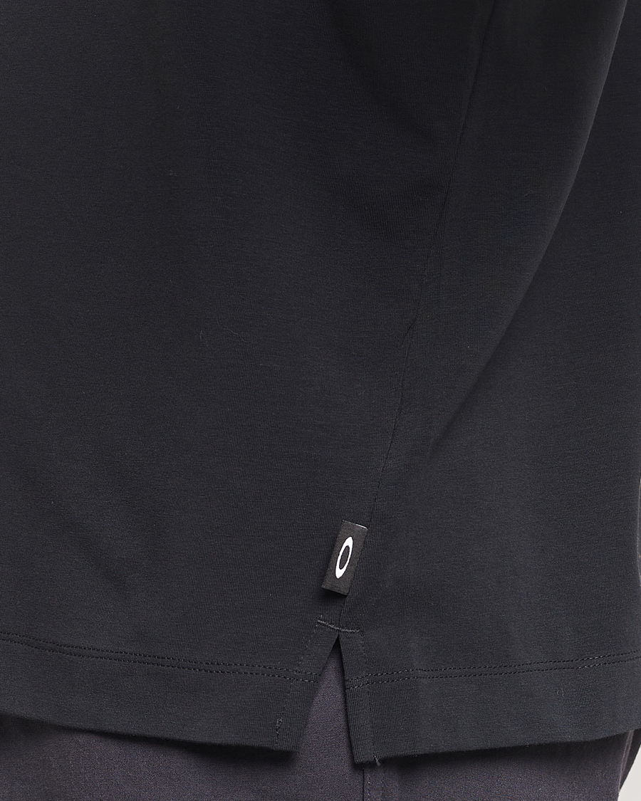 Herr | T-Shirts | Oakley | All Day Long Sleeve T-Shirt Blackout