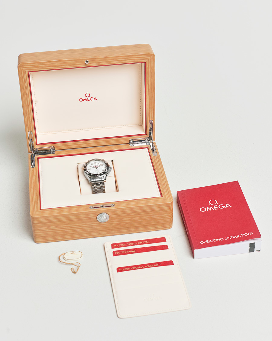 Herr | Omega Pre-Owned Seamaster Diver 300M Silver | Omega Pre-Owned | Seamaster Diver 300M Silver