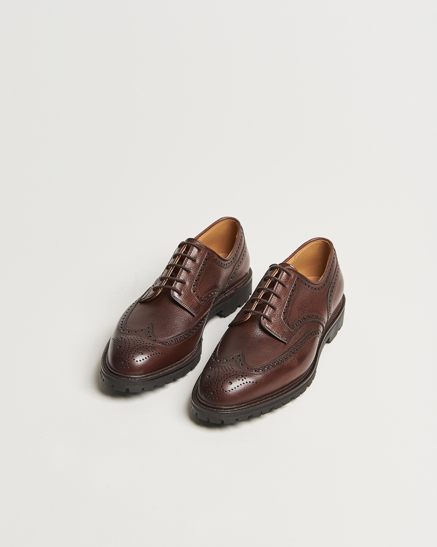 Herr | Brogues | Crockett & Jones x Tärnsjö Garveri | Crockett & Jones Pembroke Milled Grain Vibram Dark Brown