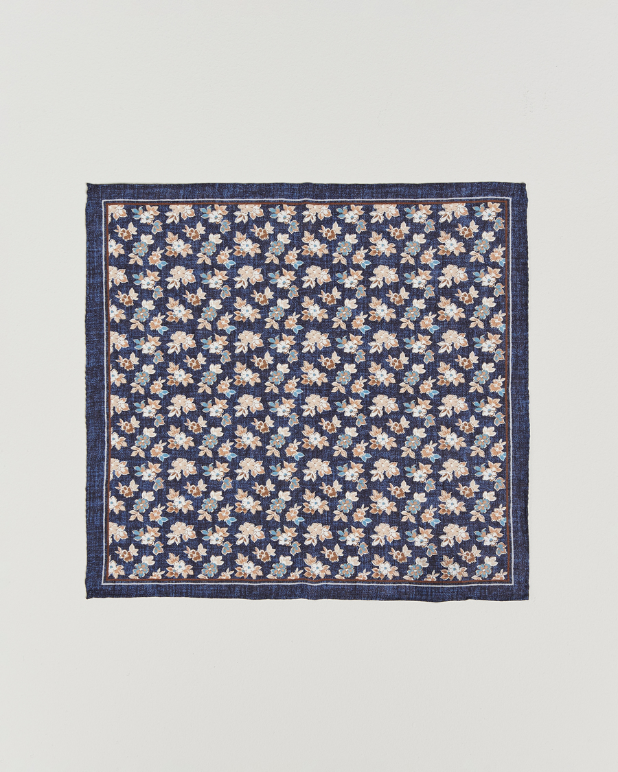 Herr | Näsdukar | Amanda Christensen | Linen Printed Flower Pocket Square Navy