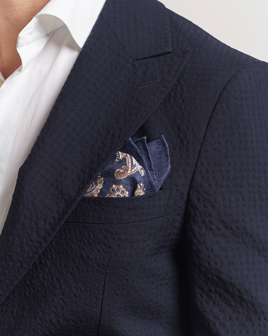Herr | Näsdukar | Amanda Christensen | Linen Printed Large Paisley Pocket Square Navy