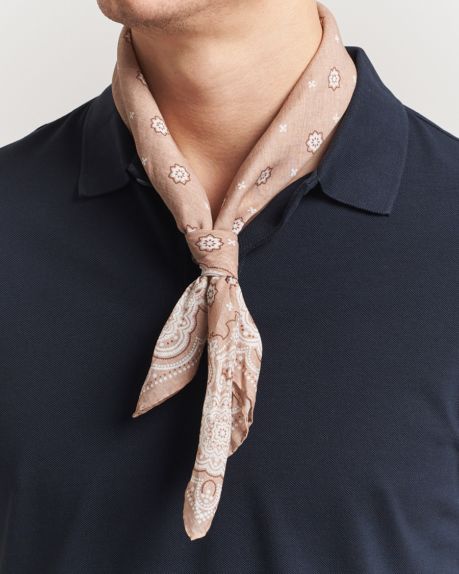 Herr | Scarves | Amanda Christensen | Cotton Voilé Printed Medallion Bandana Sand