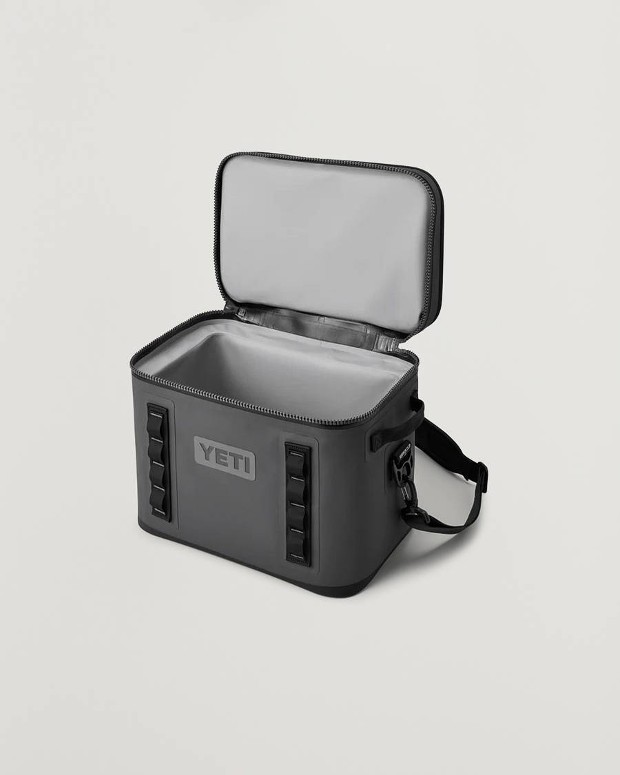 Herr | Outdoor living | YETI | Hopper Flip 18 Soft Cooler Charcoal