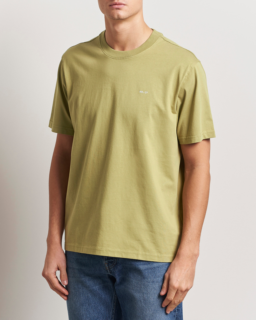 Herr | T-Shirts | NN07 | Adam Logo Crew Neck T-Shirt Evergreen