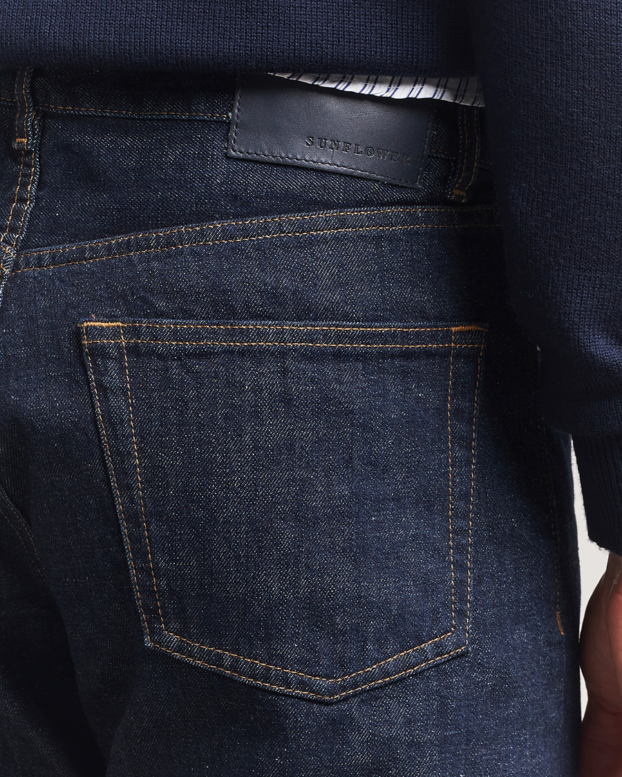 Herr | Byxor | Sunflower | Straight Twist Jeans Simple Rinse Blue