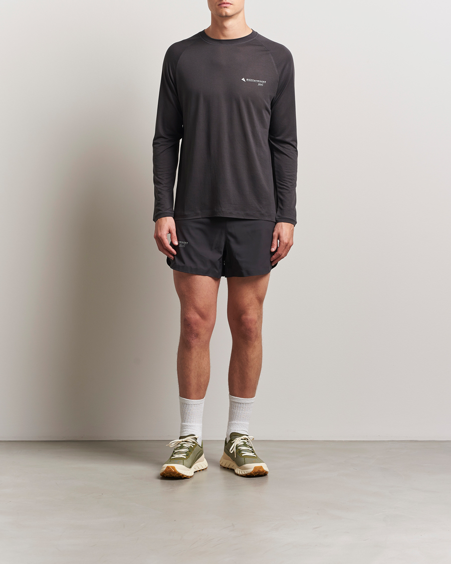 Herr | T-Shirts | Klättermusen | Groa Long Sleeve T-Shirt Raven