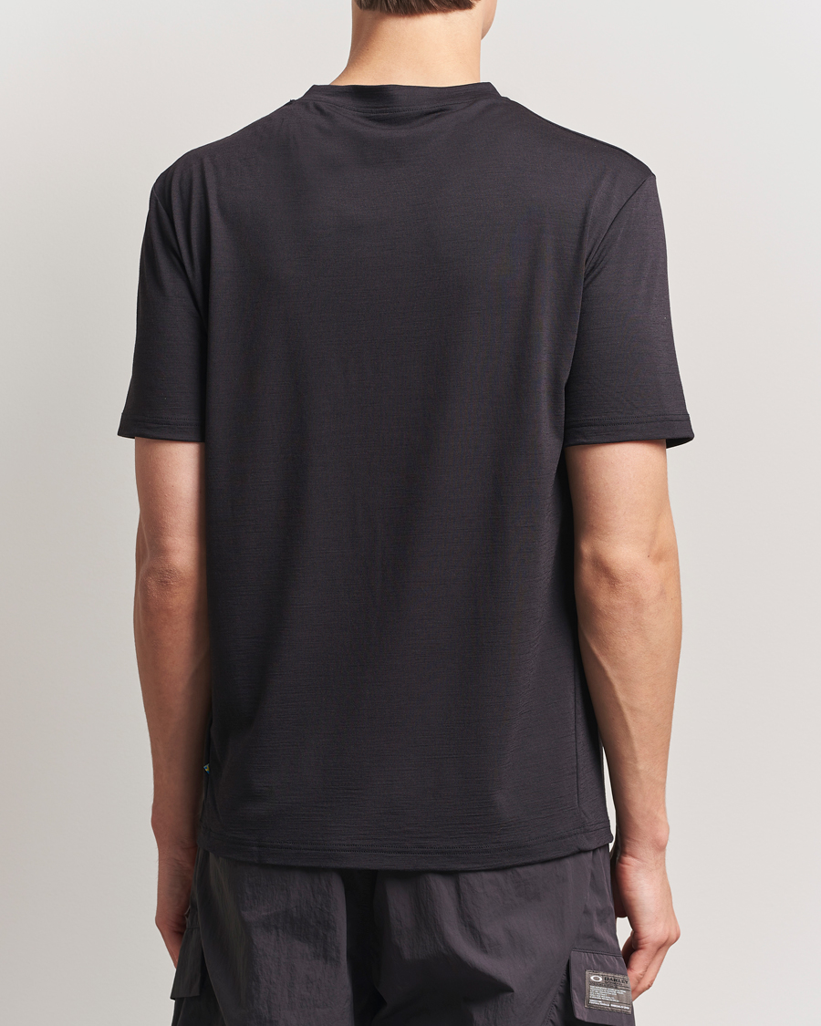 Herr | T-Shirts | Klättermusen | Narfi Short Sleeve Running T-Shirt Raven