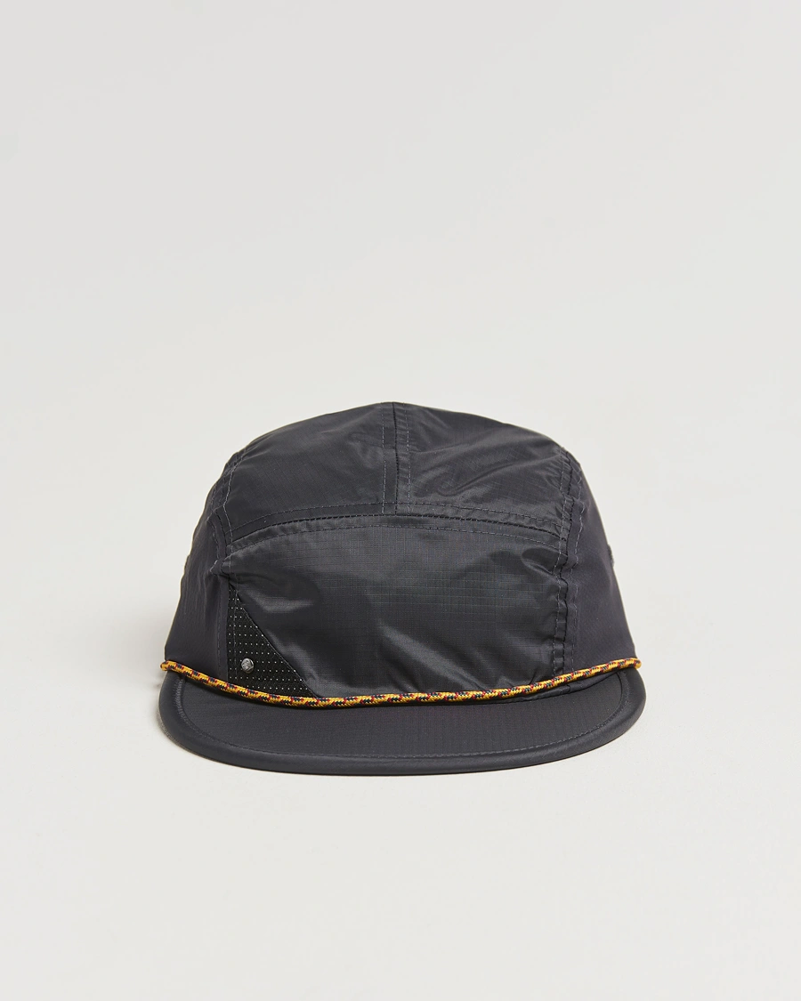Herr | Accessoarer | Klättermusen | Runa Five Panel Cap Raven
