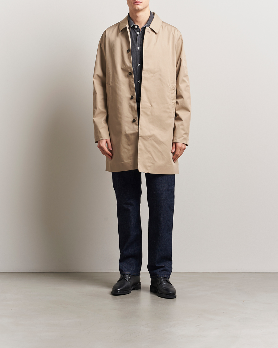Herr | Jackor | Barbour Lifestyle | Rokig Waterproof Car Coat Washed Stone