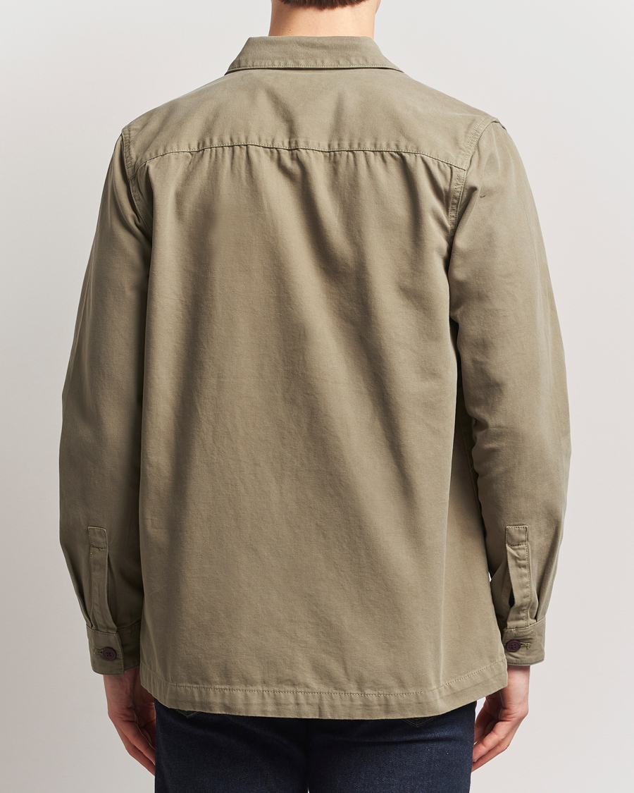 Herr | Skjortor | Barbour Lifestyle | Washed Cotton Overshirt Bleached Olive