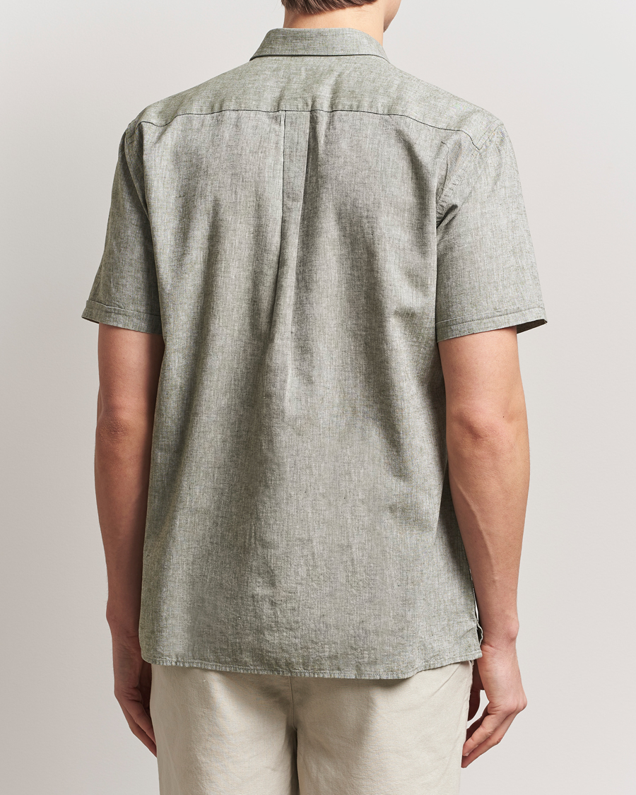 Herr | Skjortor | Barbour Lifestyle | Nelson Short Sleeve Linen/Cotton Shirt Bleached Olive