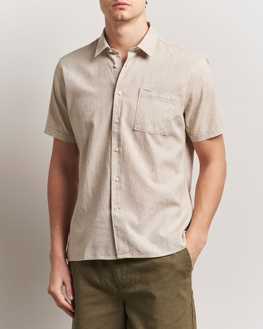 Herr | Skjortor | Barbour Lifestyle | Nelson Short Sleeve Linen/Cotton Shirt Stone