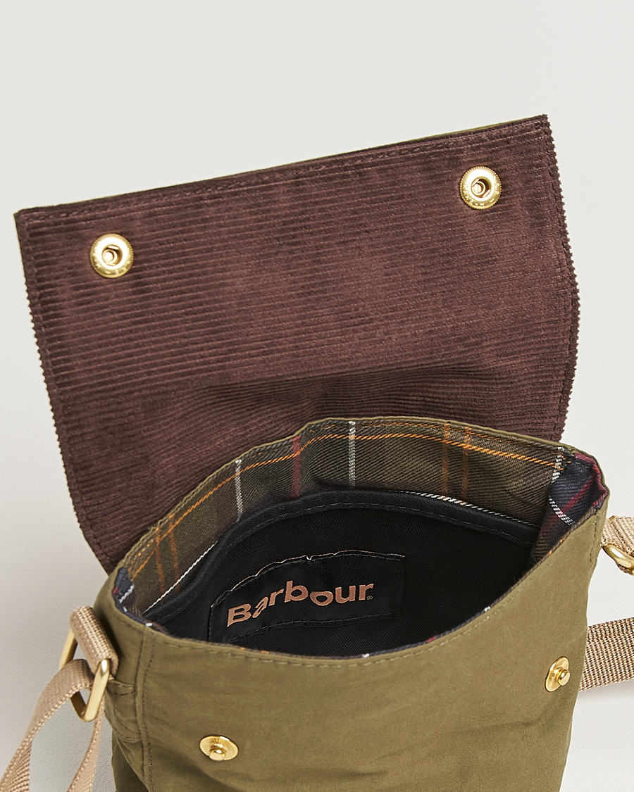 Herr | Barbour Lifestyle Transport Crossbody Bag Dusky Green | Barbour Lifestyle | Transport Crossbody Bag Dusky Green