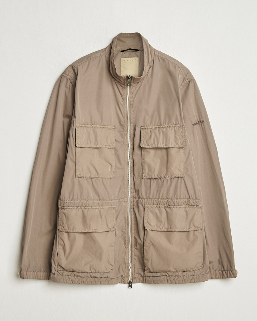 Herr | Jackor | Woolrich | Urban Field Jacket White Pepper