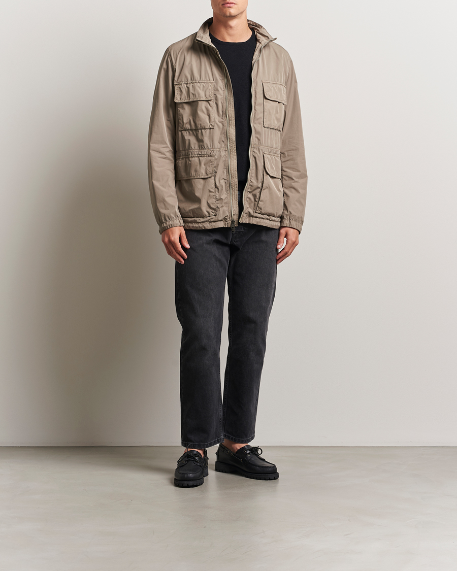 Herr | Jackor | Woolrich | Urban Field Jacket White Pepper