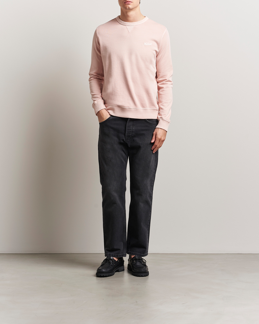 Herr | Tröjor | Woolrich | Garment Dyed Crewneck Rose Smoke