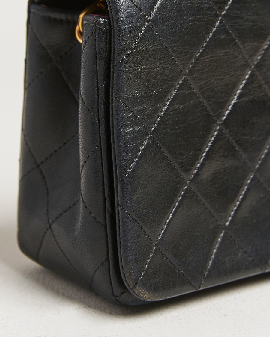 Herr | Chanel Pre-Owned Mini Single Full Flap Bag Black Lambskin | Chanel Pre-Owned | Mini Single Full Flap Bag Black Lambskin