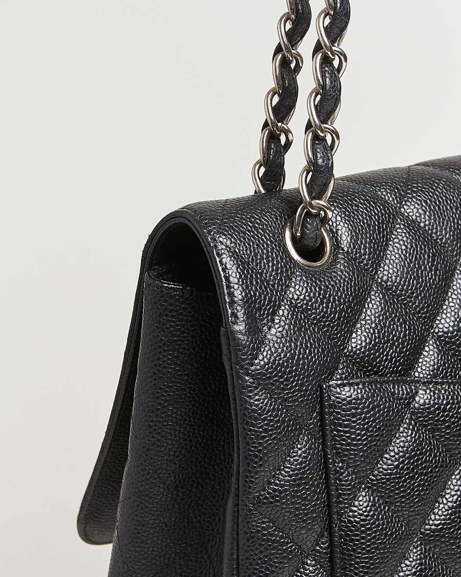 Herr | Gifts for Her | Chanel Pre-Owned | Classic Single Flap Maxi Black Caviar