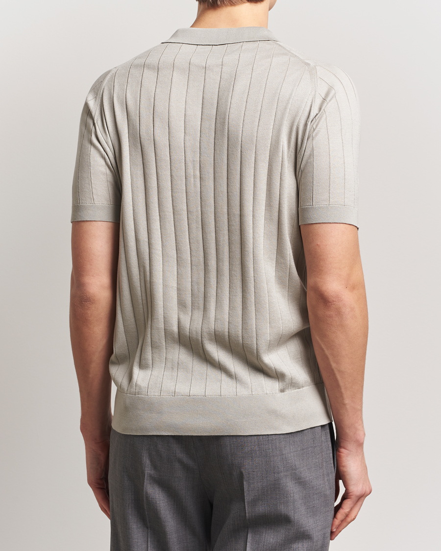 Herr | Pikéer | John Smedley | Roper Open Collar Sea Island Polo Parchment