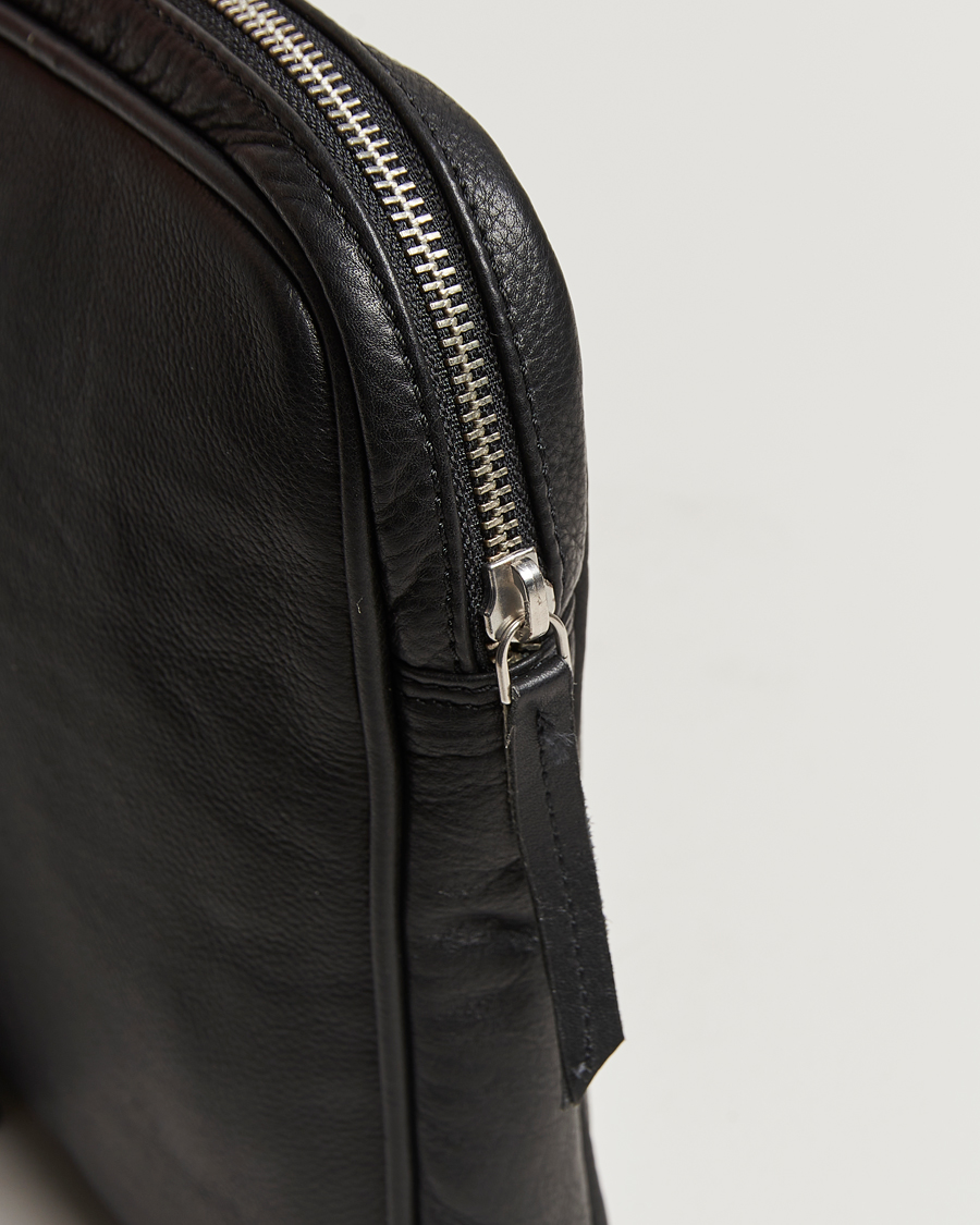 Herr | Väskor | LES DEUX | Leather Laptop Sleeve Black