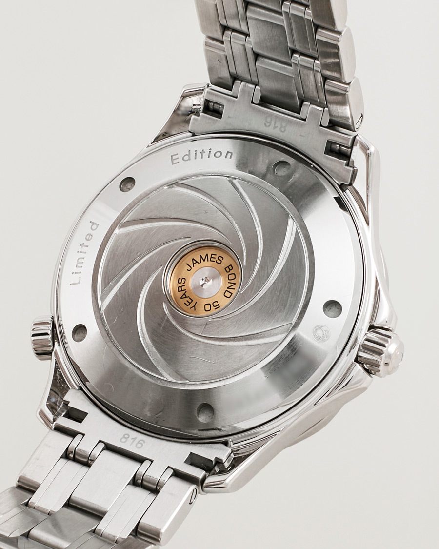 Herr | Pre-Owned & Vintage Watches | Omega Pre-Owned | SMP 300M James Bond 007