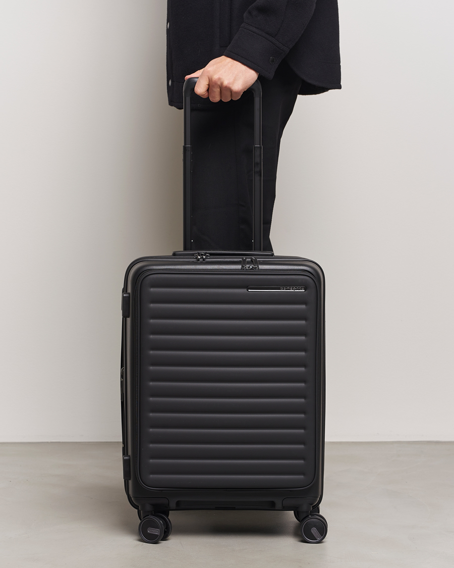 Herr | Väskor | Samsonite | Restackd Spinner Easy Access Carry-On Black