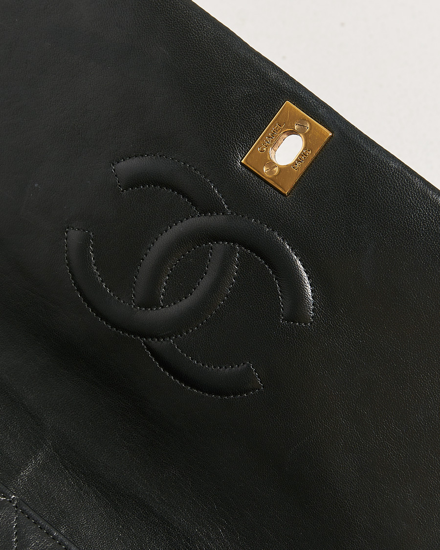 Herr | Chanel Pre-Owned Matelassé Single Full Flap Bag Black | Chanel Pre-Owned | Matelassé Single Full Flap Bag Black