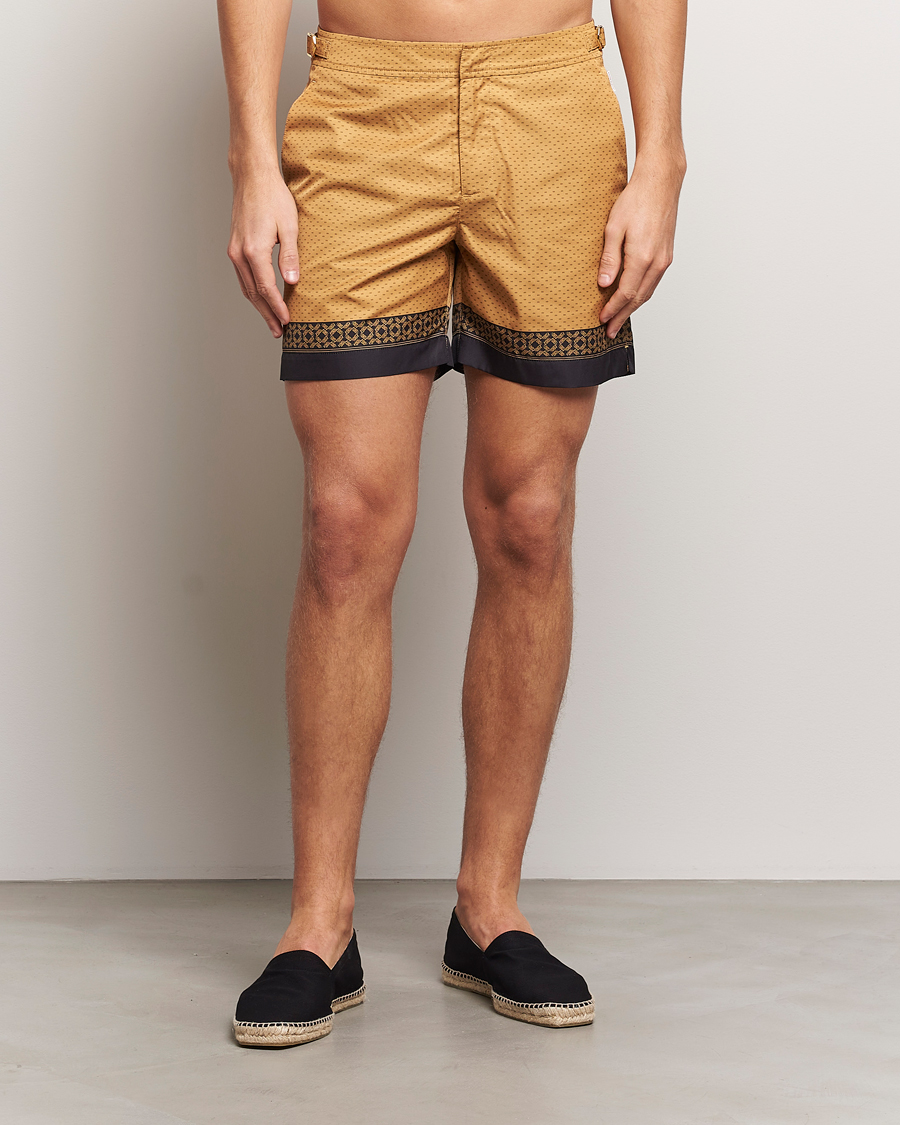 Herr | Badbyxor | Orlebar Brown | Bulldog Gold Bullion Swimshorts Gold/Black