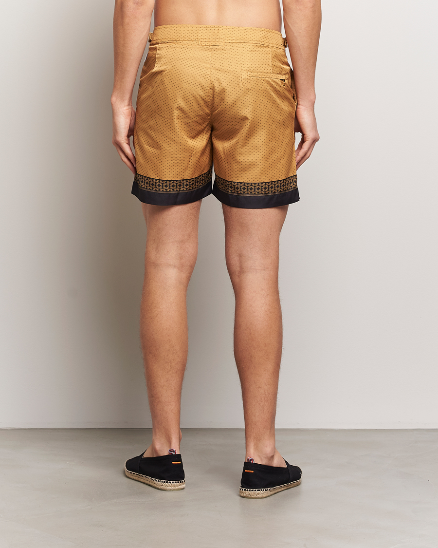 Herr | Badbyxor | Orlebar Brown | Bulldog Gold Bullion Swimshorts Gold/Black