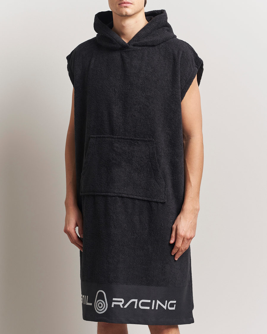 Herr | Badbyxor | Sail Racing | Bowman Poncho Carbon