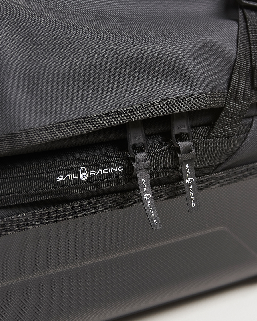Herr | Väskor | Sail Racing | Delta Cabin Bag Carbon