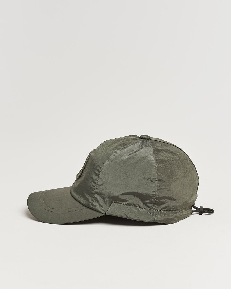 Herr | Hattar & kepsar | Stone Island | Nylon Metal Cap Musk