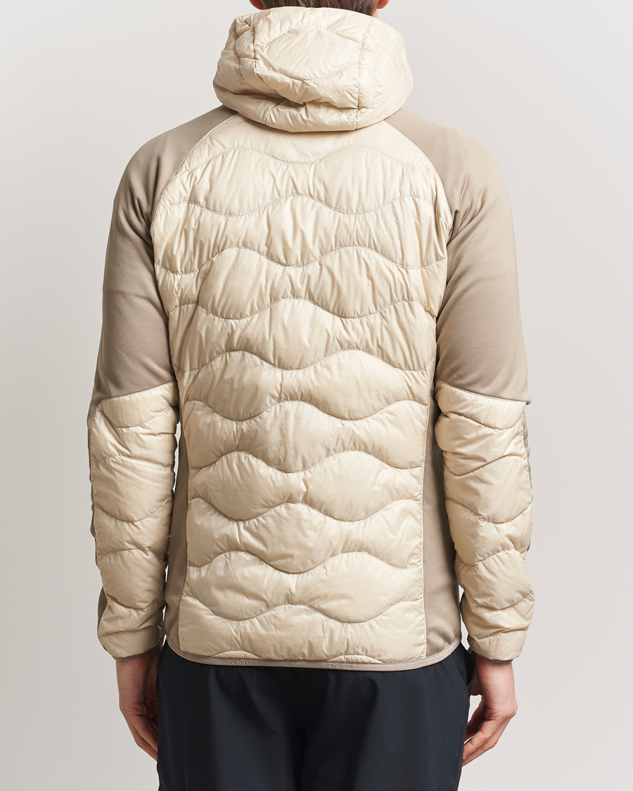 Herr | Jackor | Peak Performance | Helium Down Hooded Hybrid Jacket Sand Fog