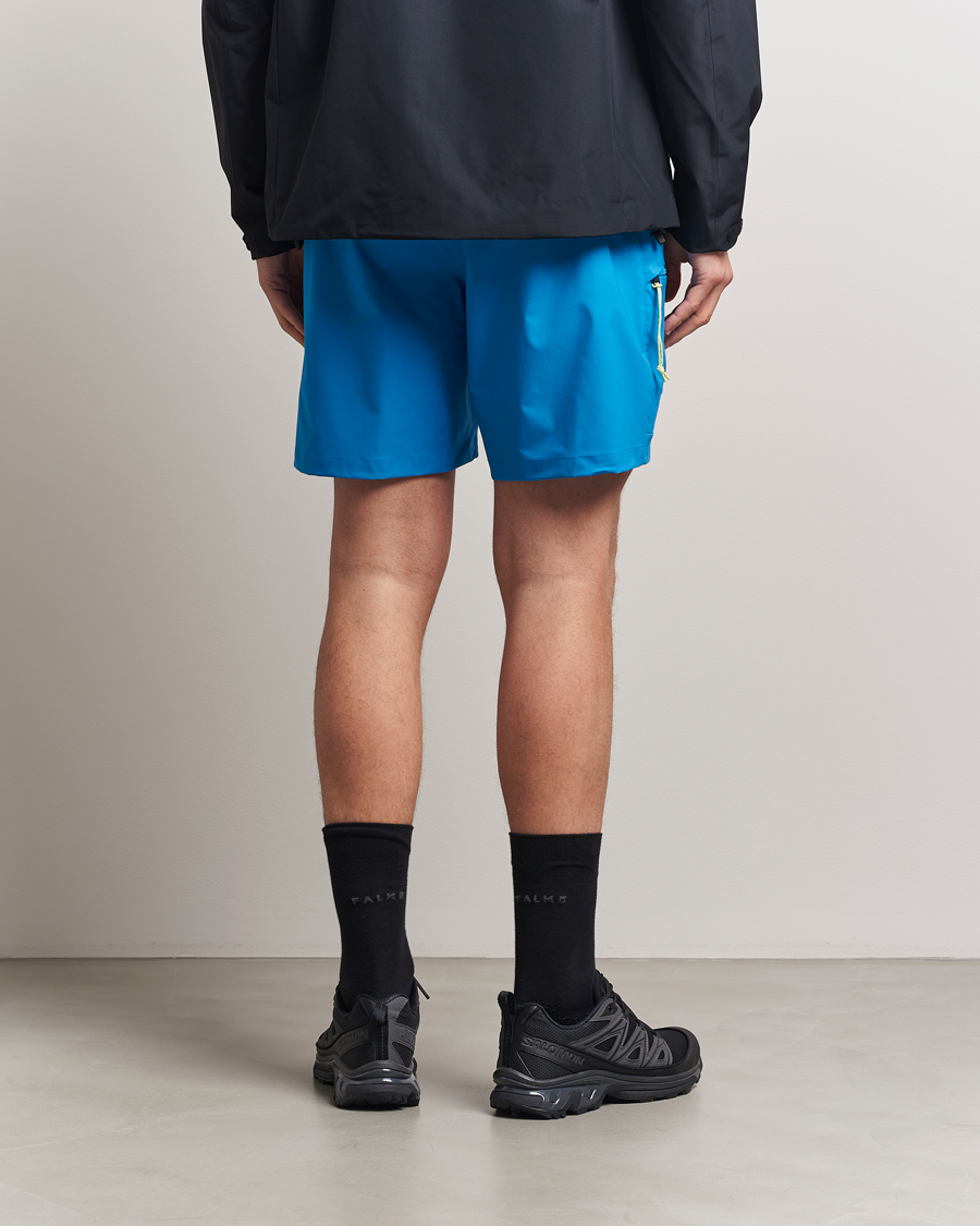 Herr | Shorts | Peak Performance | Outdoor Cargo Shorts Brilliant Blue