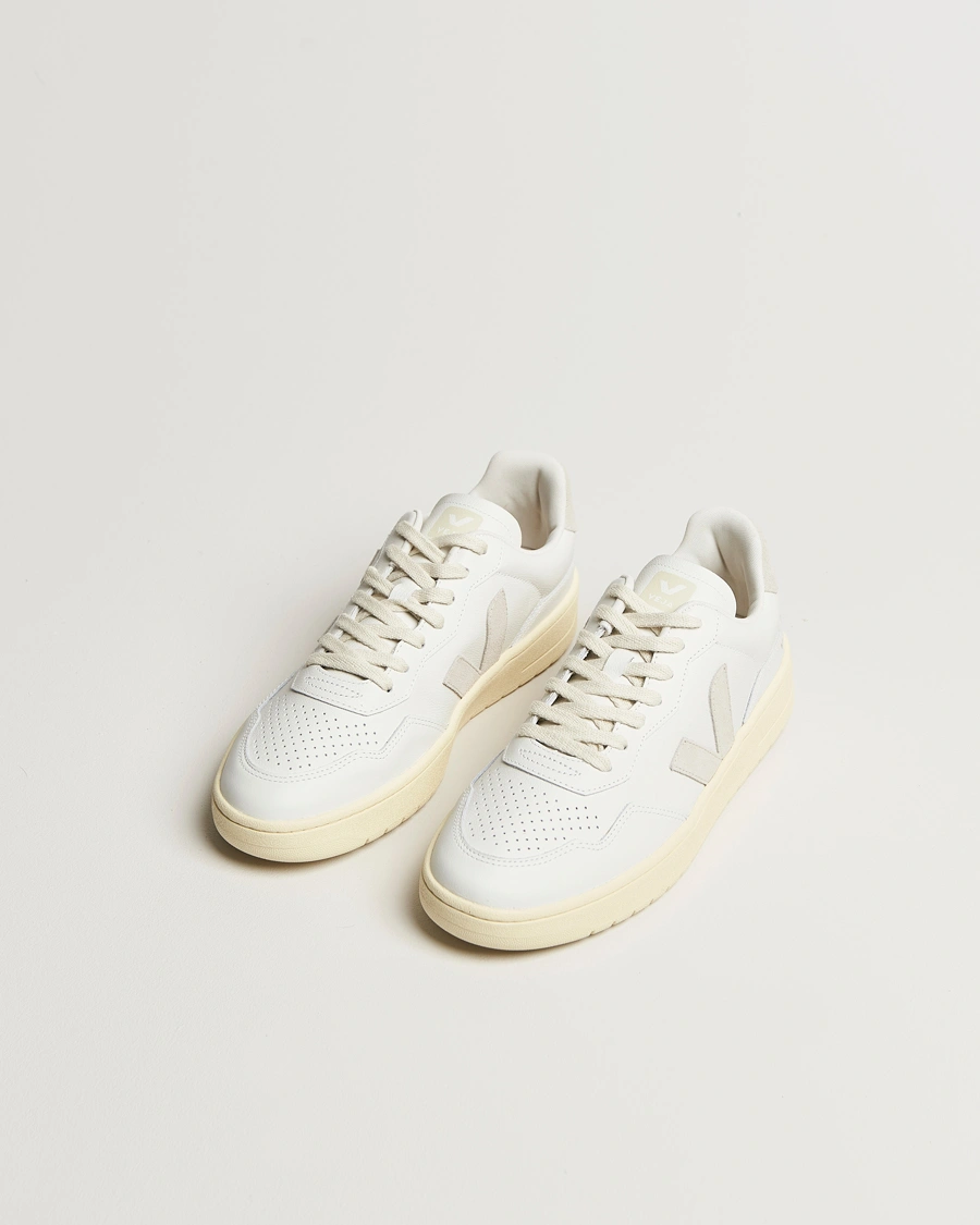 Herr | Sneakers | Veja | V-90 Sneaker Extra White/Natural Suede