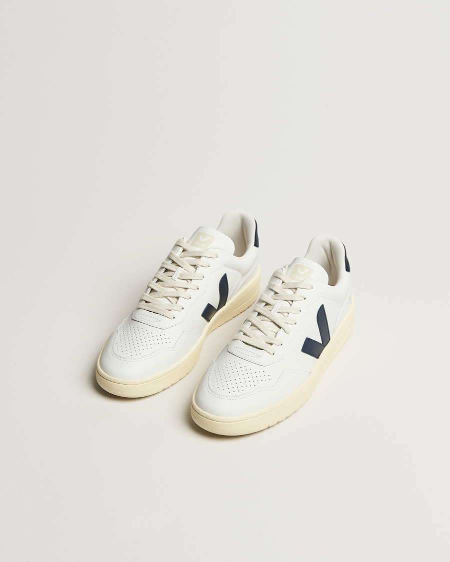 Herr | Sneakers | Veja | V-90 Sneaker Extra White/Nautico