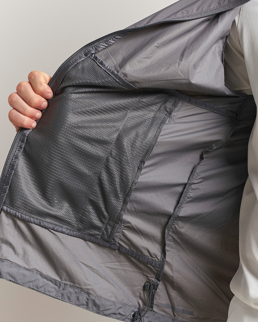 Herr | Jackor | Columbia | Loop Basin Windbreaker City Grey