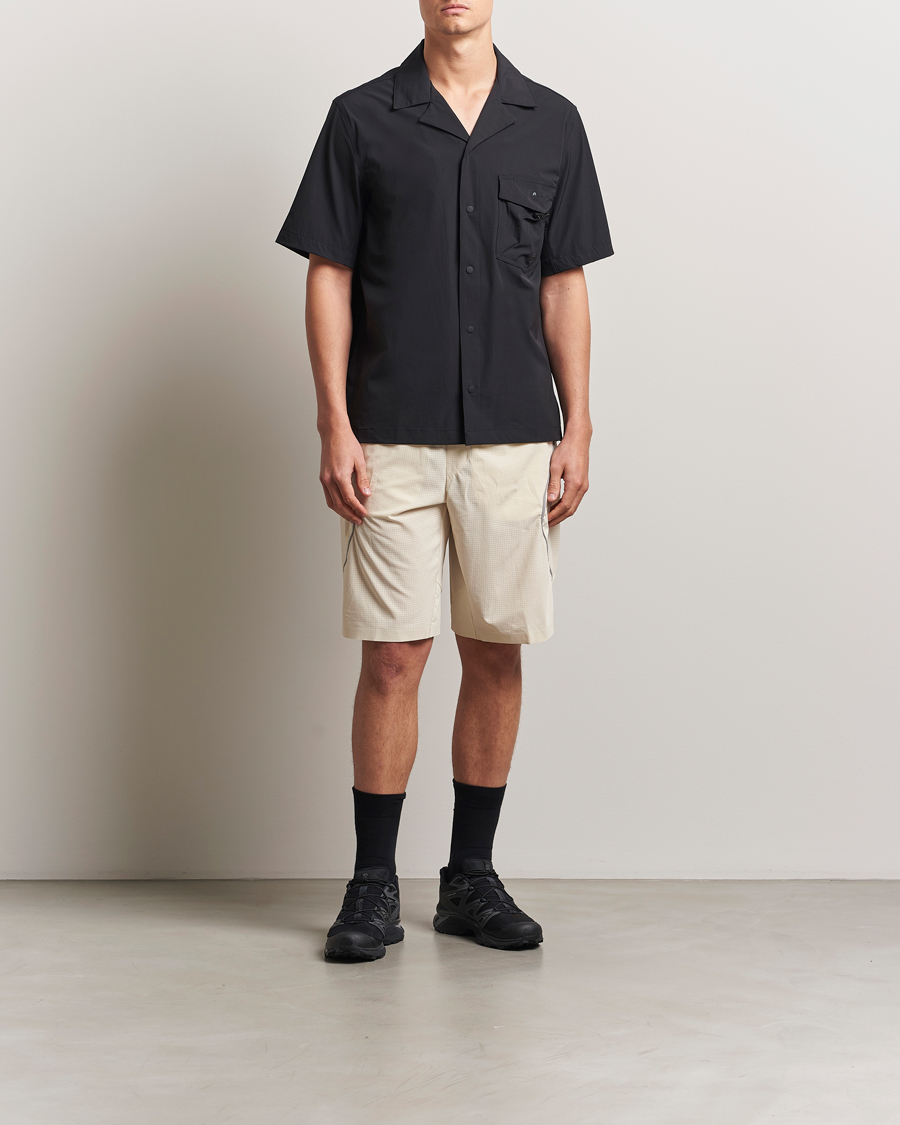 Herr | Skjortor | Oakley | Cuban Collar Short Sleeve Shirt Blackout