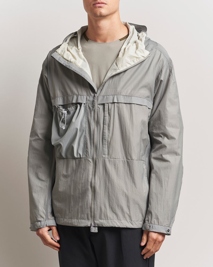Herr | Jackor | Oakley | Latitude Flight Wind Jacket Cement