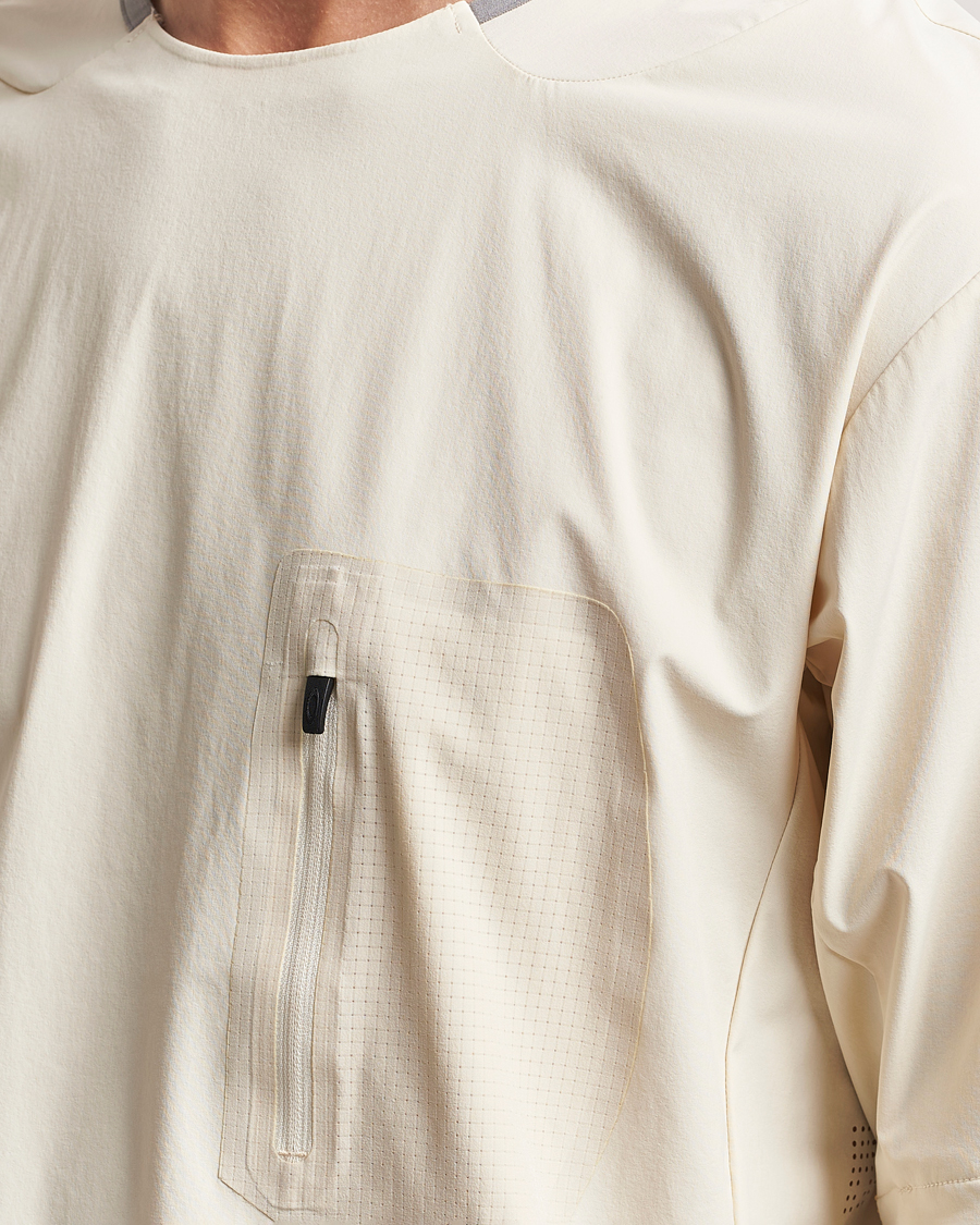 Herr | T-Shirts | Oakley | Latitude Flight Convert Shell T-shirt Mist