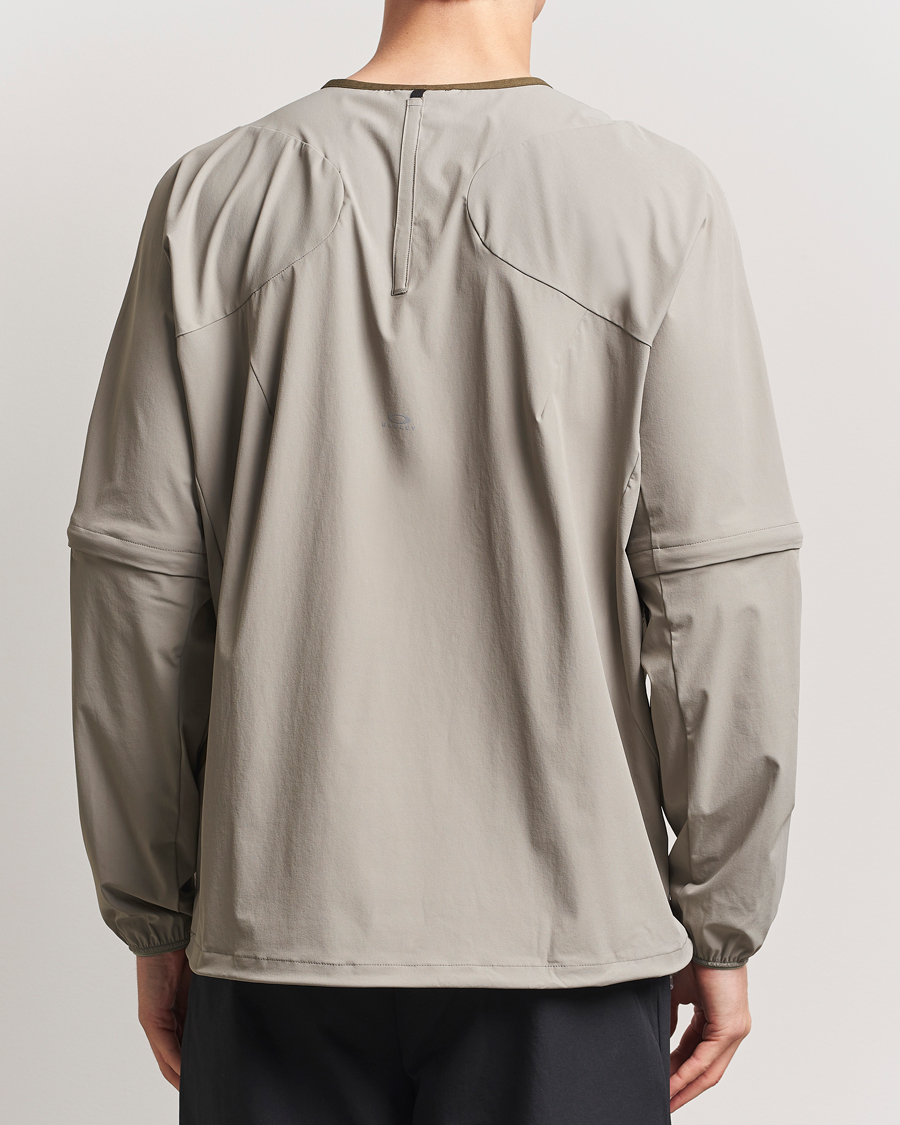 Herr | T-Shirts | Oakley | Latitude Flight Convert Shell T-shirt Boulder Green