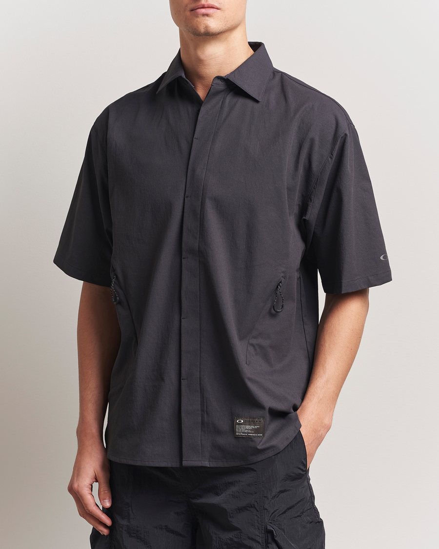 Herr | Skjortor | Oakley | Fuel Short Sleeve Shirt Phantom