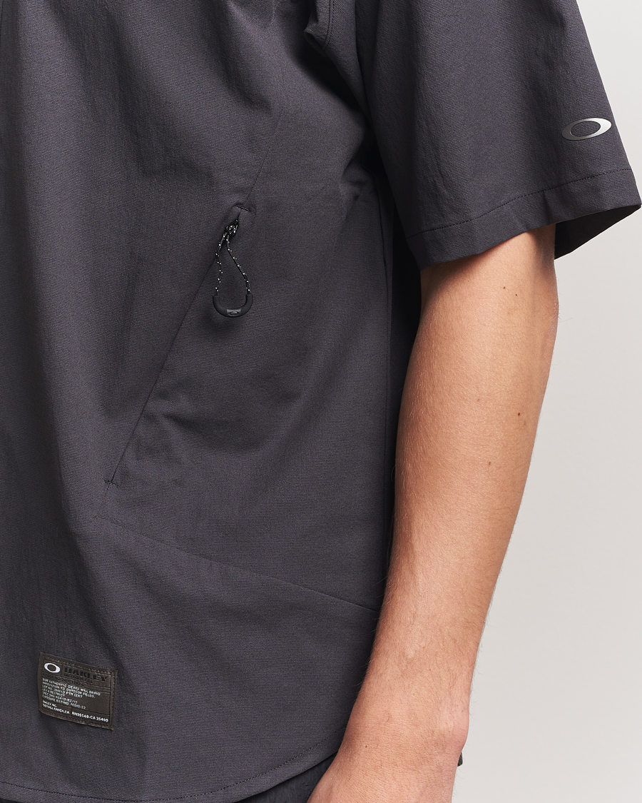 Herr | Skjortor | Oakley | Fuel Short Sleeve Shirt Phantom