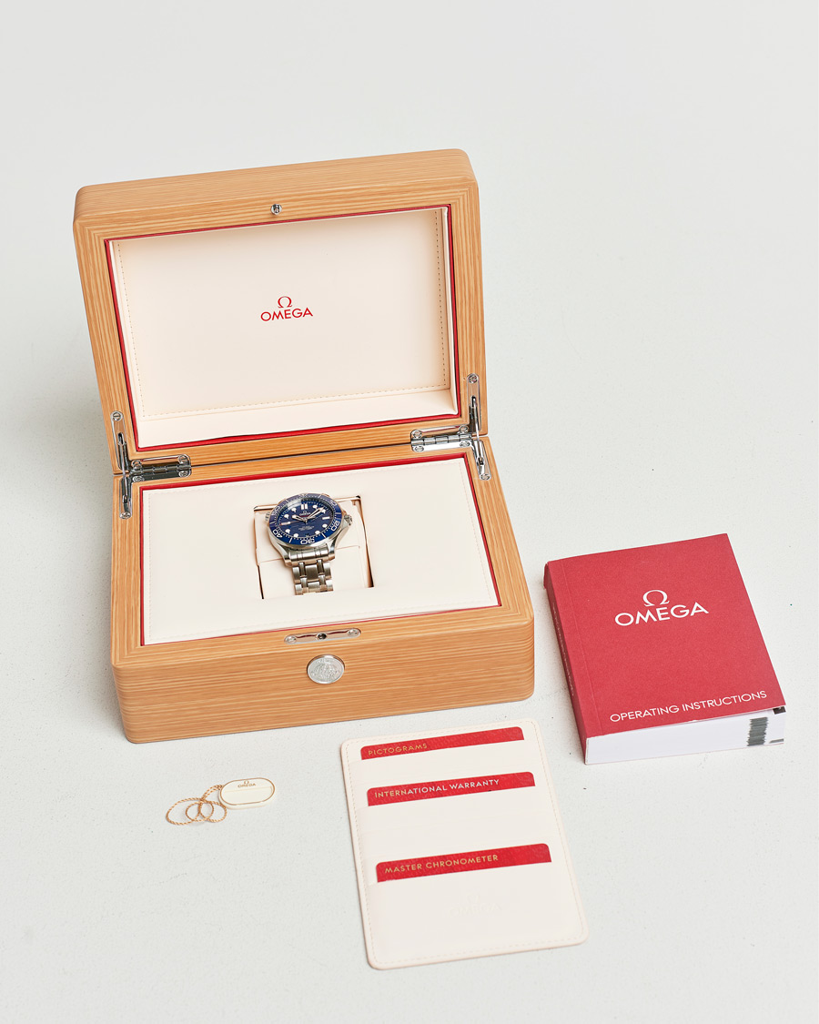 Herr | Omega Pre-Owned Seamaster Diver 300M Steel Blue | Omega Pre-Owned | Seamaster Diver 300M Steel Blue