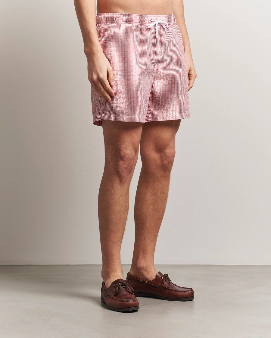 Herr | Badbyxor | GANT | Seersucker Swimshorts Ruby Red